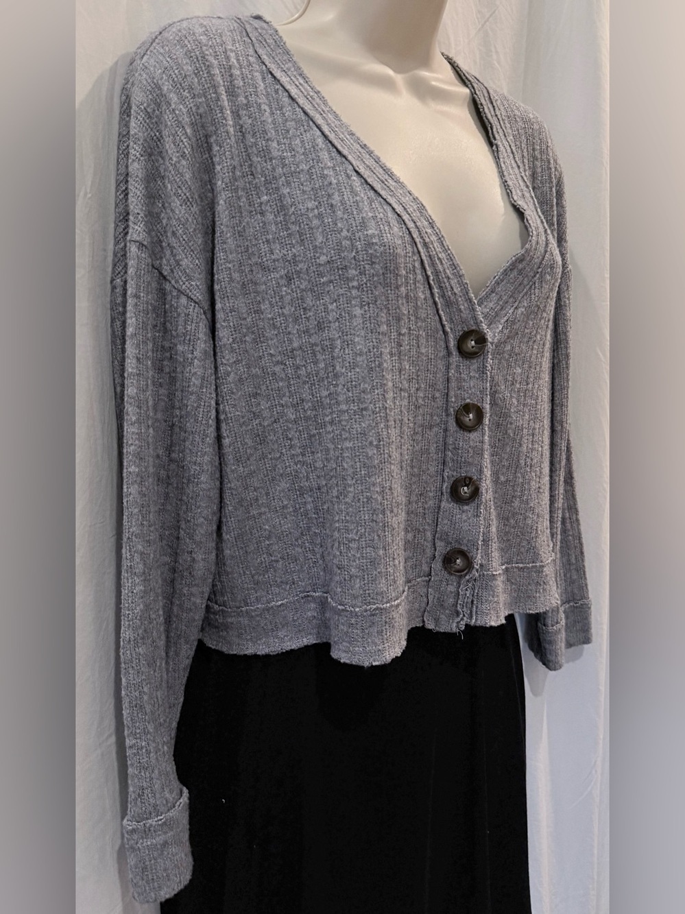 HASHTTAG Ribbed Cropped Cardigan - Picture 2 of 4